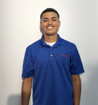 Daniel  Hernandez Photo